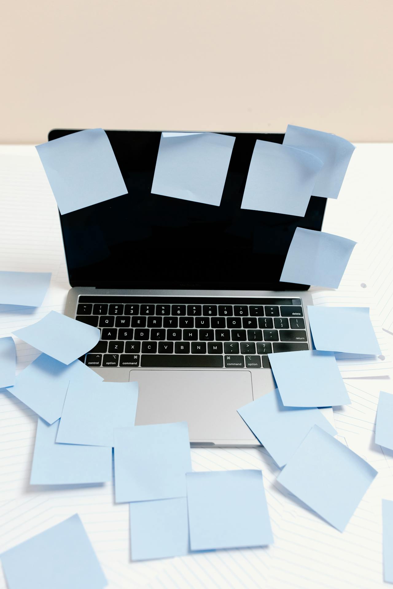 notes on laptop